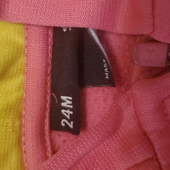 Under Armour zip jacket - Picture 2 of 2